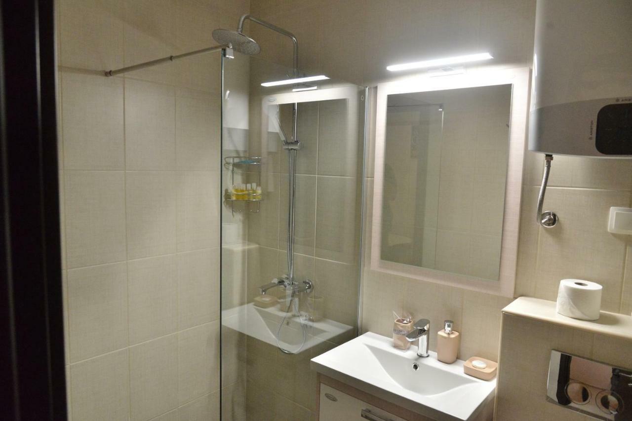 Helada Apartments ティヴァト エクステリア 写真