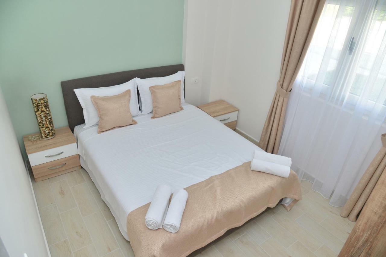 Helada Apartments ティヴァト エクステリア 写真