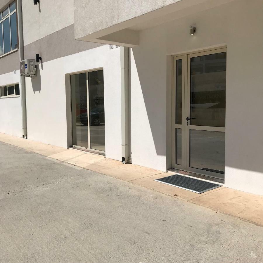 Helada Apartments ティヴァト エクステリア 写真