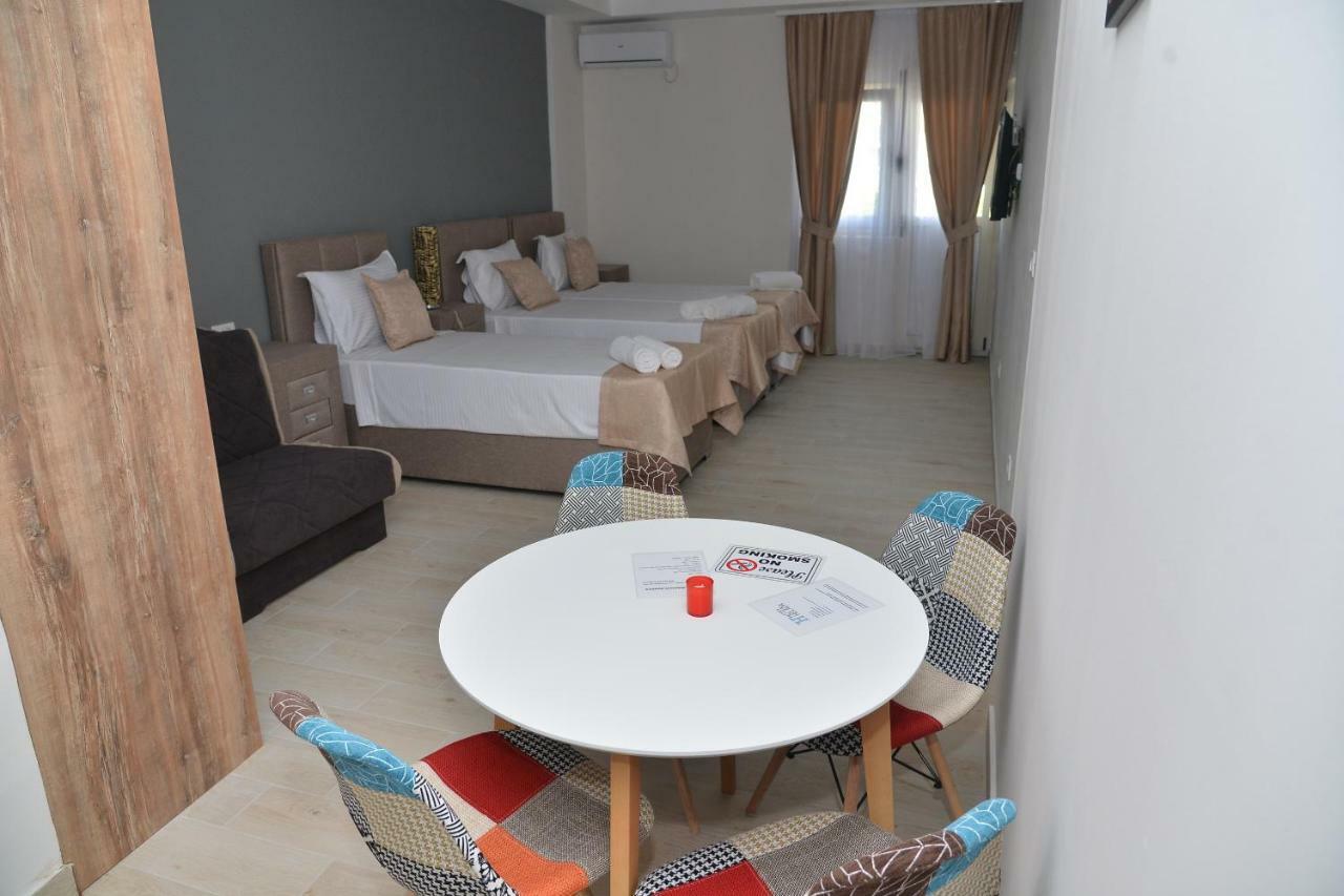 Helada Apartments ティヴァト エクステリア 写真